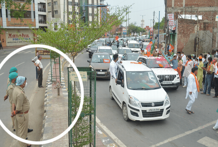 विधायक के स्वागत में लॉकडाउन की उड़ी धज्जियां