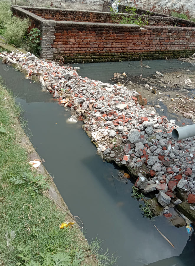 सहारनपुर के यशोदाकुंज कॉलोनी में भरा पानी