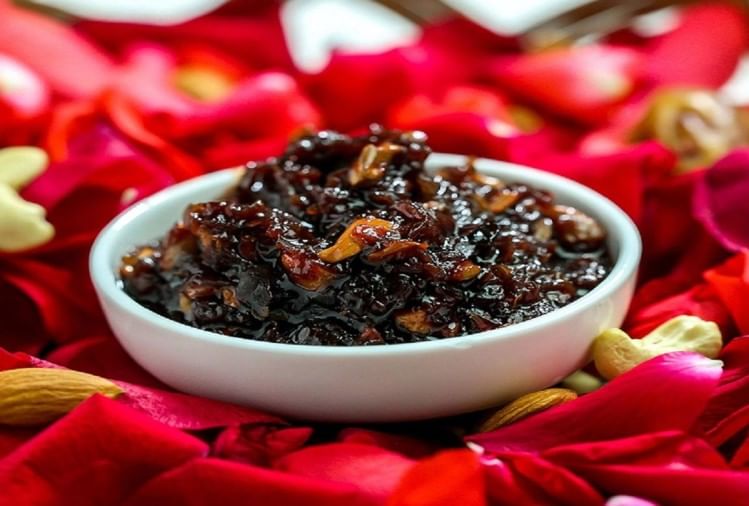 शरीर में ताकत लाने के लिए और भूख बढ़ाने के लिए खाया करें गुलकंद