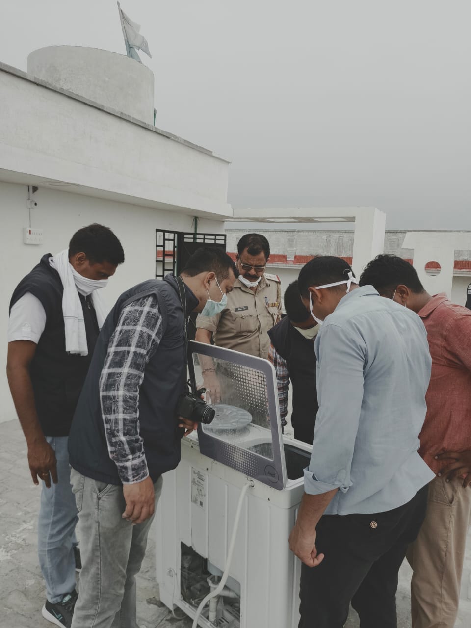 शामली : कैराना में ढाई माह पूर्व दो अज्ञात युवतियो की हत्या के मामले में आर्यपुरी बंजारा बस्ती के ? शामली : कैराना में ढाई माह पूर्व दो अज्ञात युवतियो की हत्या के मामले में आर्यपुरी बंजारा बस्ती के ?