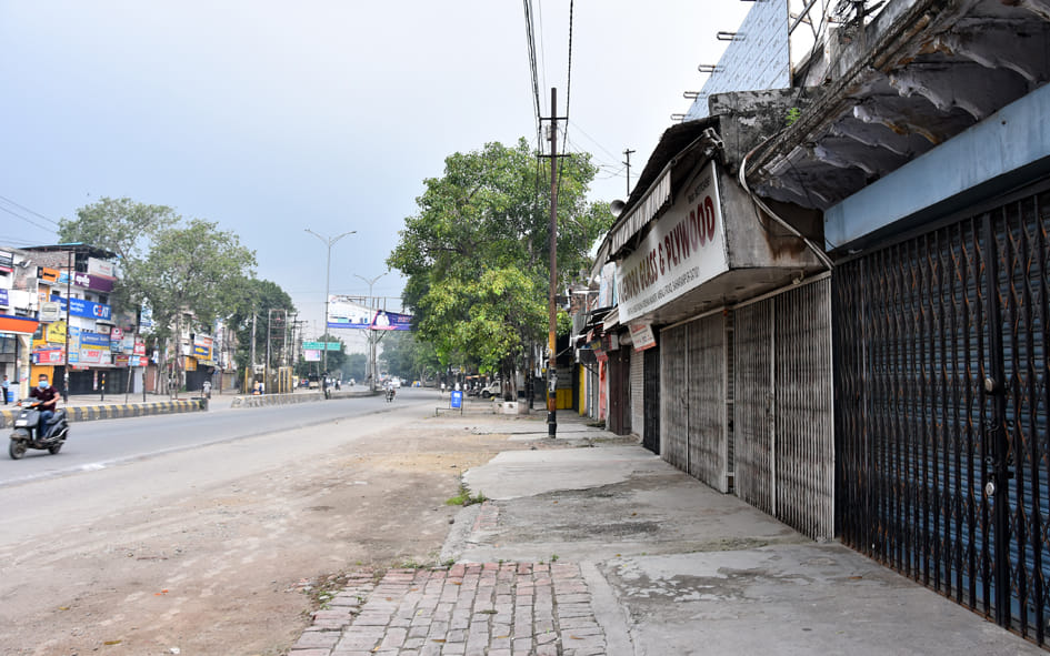 सहारनपुर में लॉकडाउन के दौरान बंद पड़ा अंबाला रोड़ बाजार में पसरा सन्नाठा