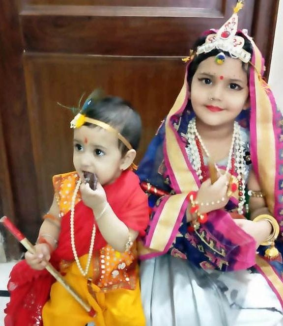 बुढ़ाना में बुढ़ाना में आरची व इवांशी। बुढ़ाना में बुढ़ाना में आरची व इवांशी।