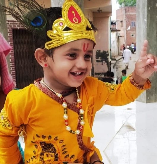 बुढ़ाना में बुढ़ाना में देवांश कान्हा के रूप में। बुढ़ाना में बुढ़ाना में देवांश कान्हा के रूप में।