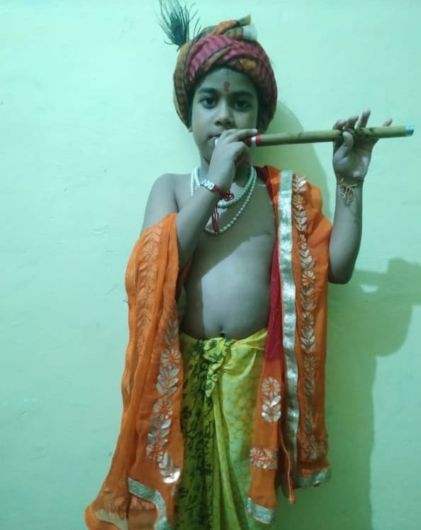 जन्माष्टमी के लिए अनुपम कालोनी निवासी ईशान सिंह पुत्र अखिलेश सिंह। जन्माष्टमी के लिए अनुपम कालोनी निवासी ईशान सिंह पुत्र अखिलेश सिंह।
