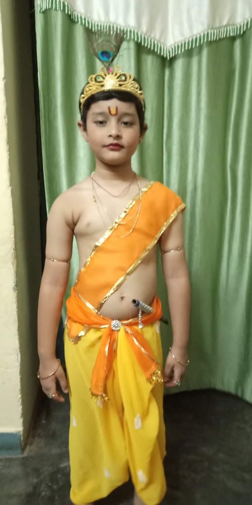 जन्माष्टमी के लिए जगदीशपुर निवासी यशवर्धन सिंह पुत्र राजीव रत्न सिंह। जन्माष्टमी के लिए जगदीशपुर निवासी यशवर्धन सिंह पुत्र राजीव रत्न सिंह।