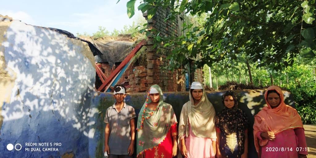 घायल परिवार के सदस्य घायल परिवार के सदस्य