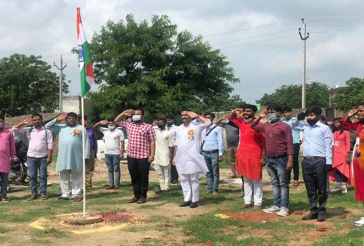 स्वतंत्रता दिवस 2020: मां तुझे प्रणाम