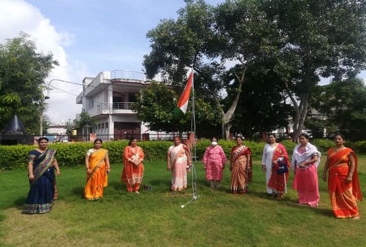 स्वतंत्रता दिवस 2020: मां तुझे प्रणाम