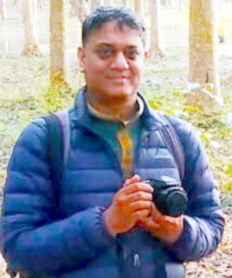 फोटोग्राफर आशीष लोया।