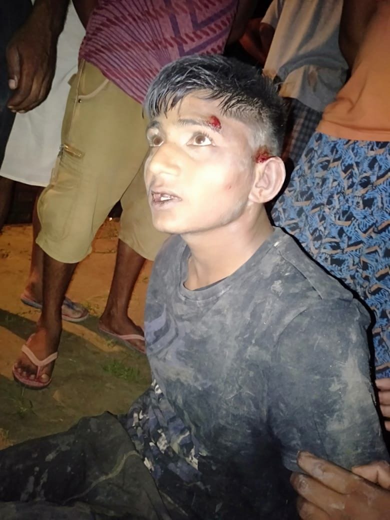 आसपुर देवसरा थाना क्षेत्र के छतौना में प्रधान पुत्र पर हमला कर भाग रहे ग्रामीणों द्वारा धराया हम?