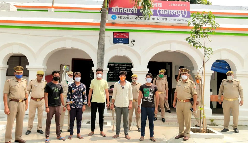 नकुड़ पुलिस की गिरफ्त में हत्या के आरोपी नकुड़ पुलिस की गिरफ्त में हत्या के आरोपी