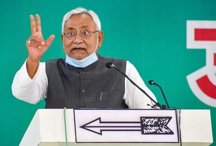 मुख्यमंत्री नीतीश कुमार