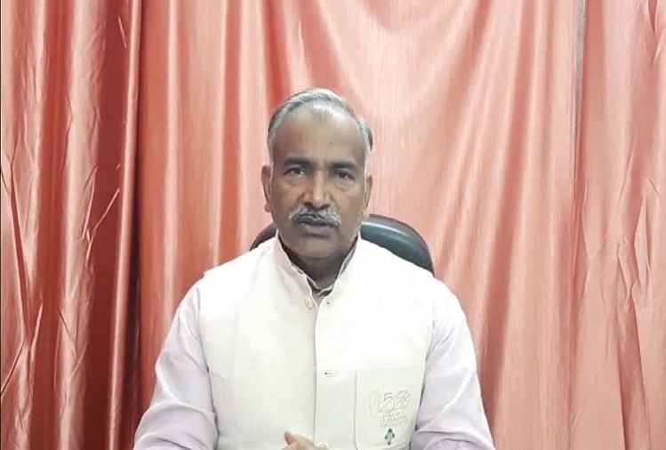 Élection de l’Uttarakhand en 2022 : le ministre de l’Éducation, Arvind Pandey, a appelé un grand leader qui a quitté le Bjp et rejoint le vautour du Congrès