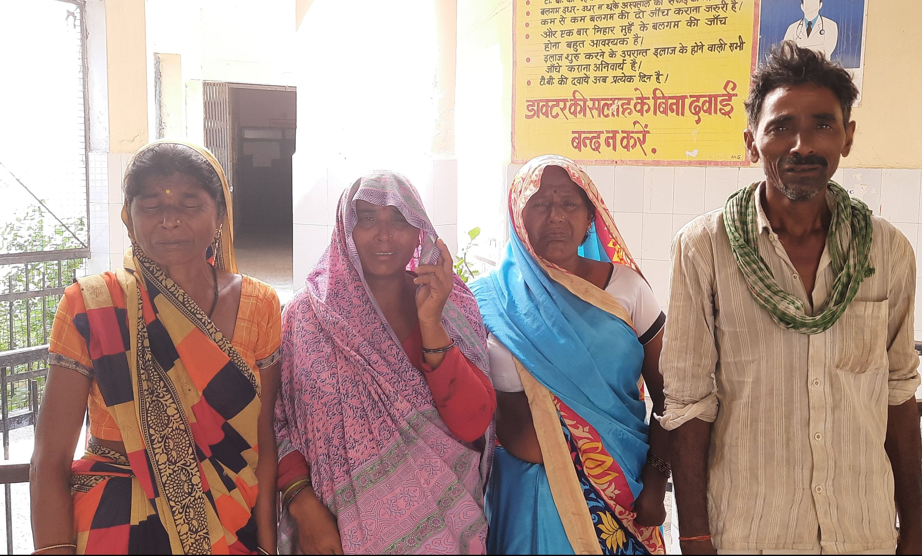 सीताराम की मौत पर बिलखते परिजन। सीताराम की मौत पर बिलखते परिजन।