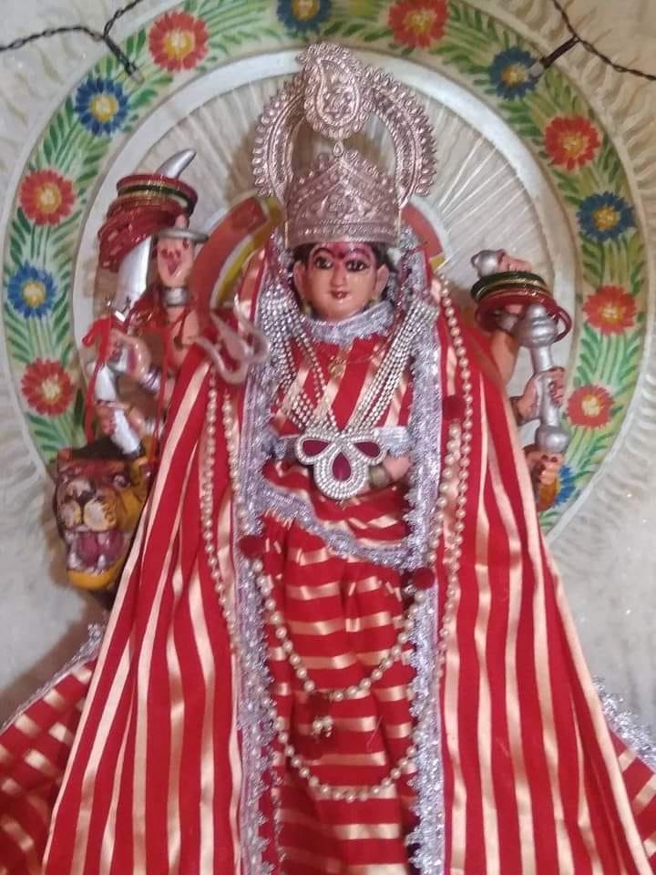ग्राम कारीटोरन में शैरों वाली माता मंदिर ग्राम कारीटोरन में शैरों वाली माता मंदिर