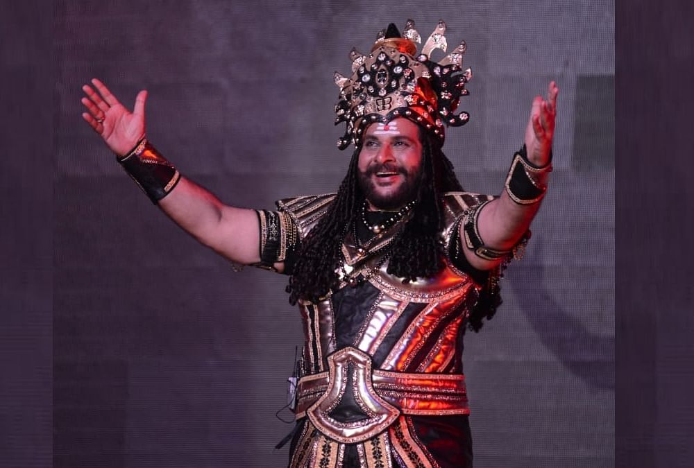 Shahbaz Khan is playing Ravan's role in virtual ramleela in Ayodhya.