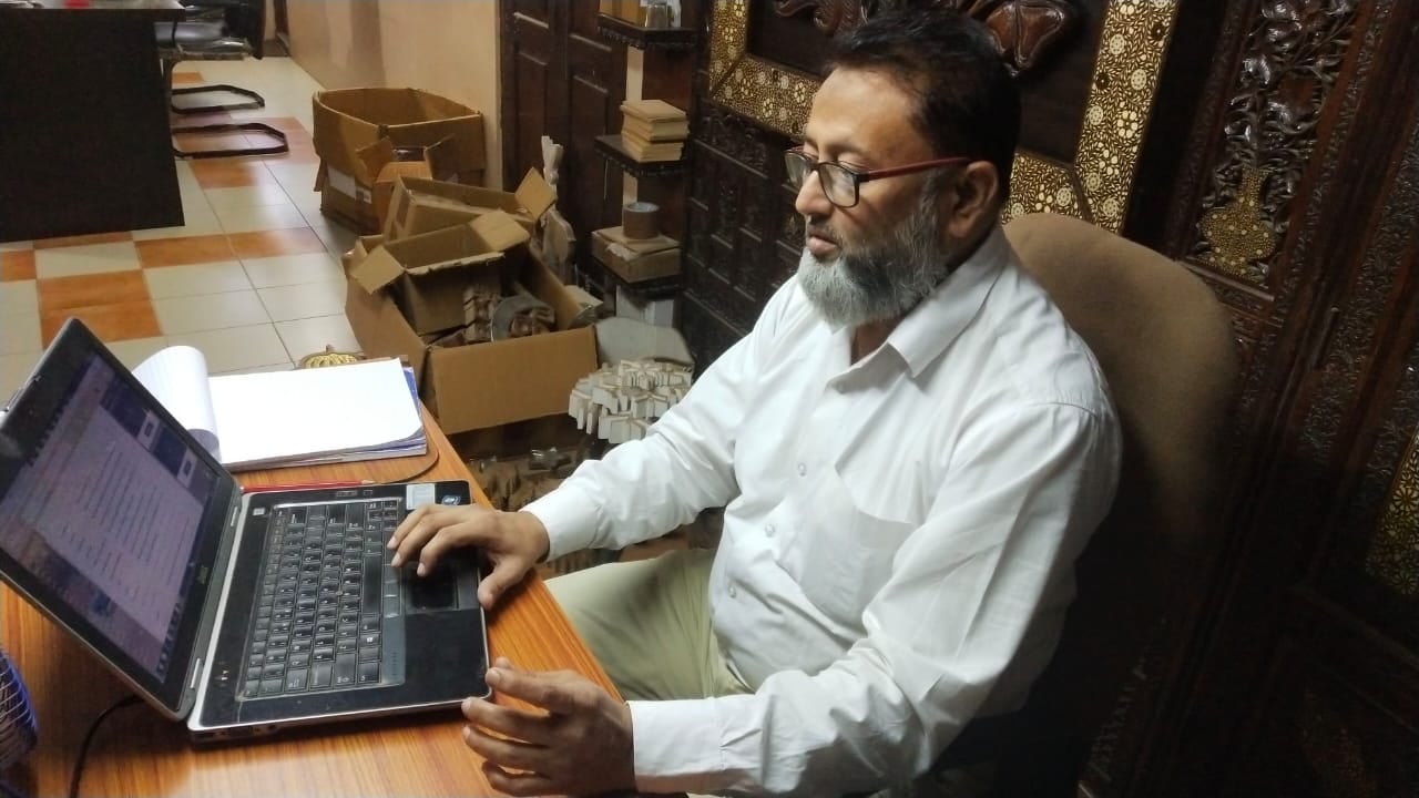 वुड कार्विंग कारोबारी - अनवार अहमद वुड कार्विंग कारोबारी - अनवार अहमद