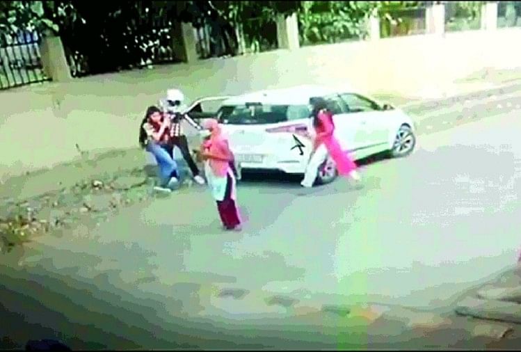 हत्याकांड का सीसीटीवी फुटेज