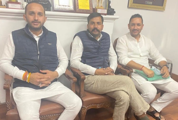 प्रदेश युवा कांग्रेस अध्यक्ष पद के लिए कड़ा मुकाबला,  पैनल ने लिया इंटरव्यू