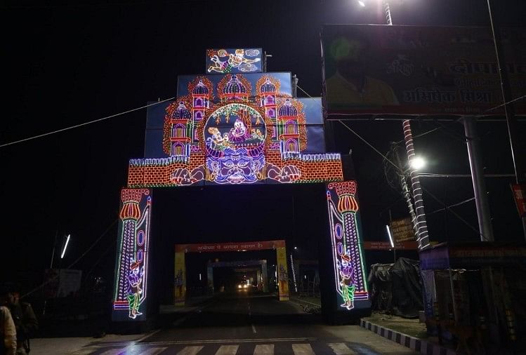 रोशनी में नहाई रामनगरी अयोध्या, आज दीपोत्सव में बनेगा विश्व रिकॉर्ड अयोध्या