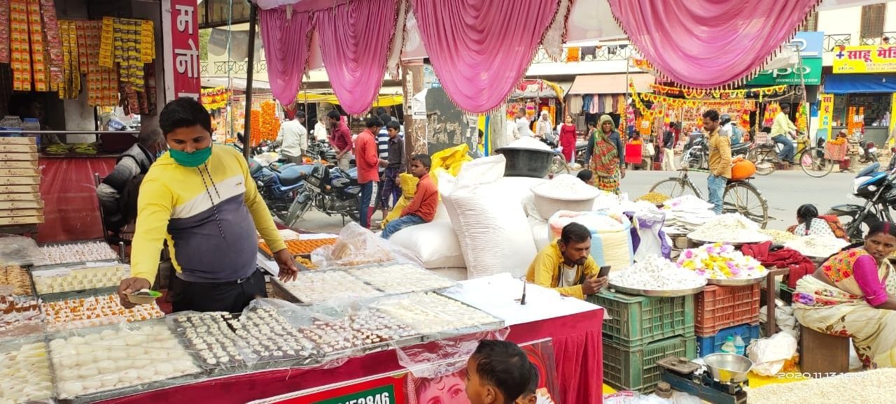 Today Laxmi will show blessings, Ganesh ji will do well Today Laxmi will show blessings, Ganesh ji will do well