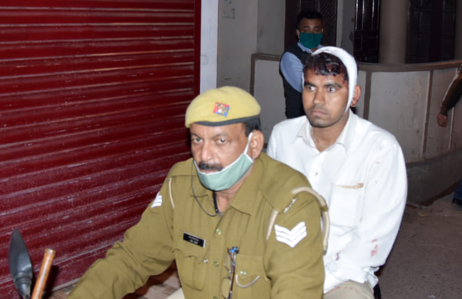 किशनपुरा में अंबालाल से लाखो की लूट के बाद उपचार कर लाती पुलिस