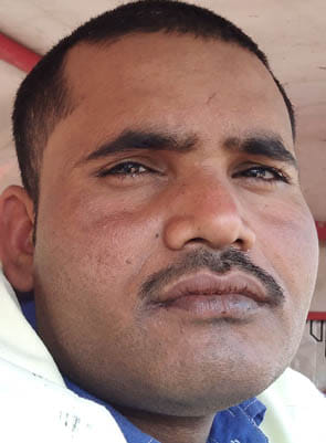सुरेश पाठक। सुरेश पाठक।