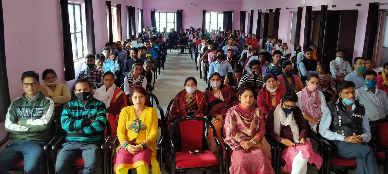 पहलवान गुरूदीन ग्रुप ऑफ कालेज सभागार में पूर्व राष्ट्रपति डा. राजेंद्र प्रसाद की जयंती व अधिवक्?