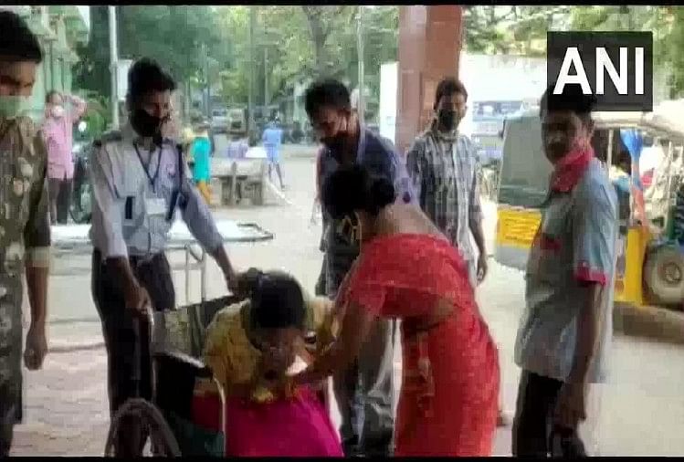 Mystery Disease With People Fainting Strikes Eluru In Andhra Pradesh 290  Sick - Khaskhabar/आंध्र प्रदेश में एक रहस्यमय बीमारी ने सनसनी मचा दी है। आंध्र प्रदेश