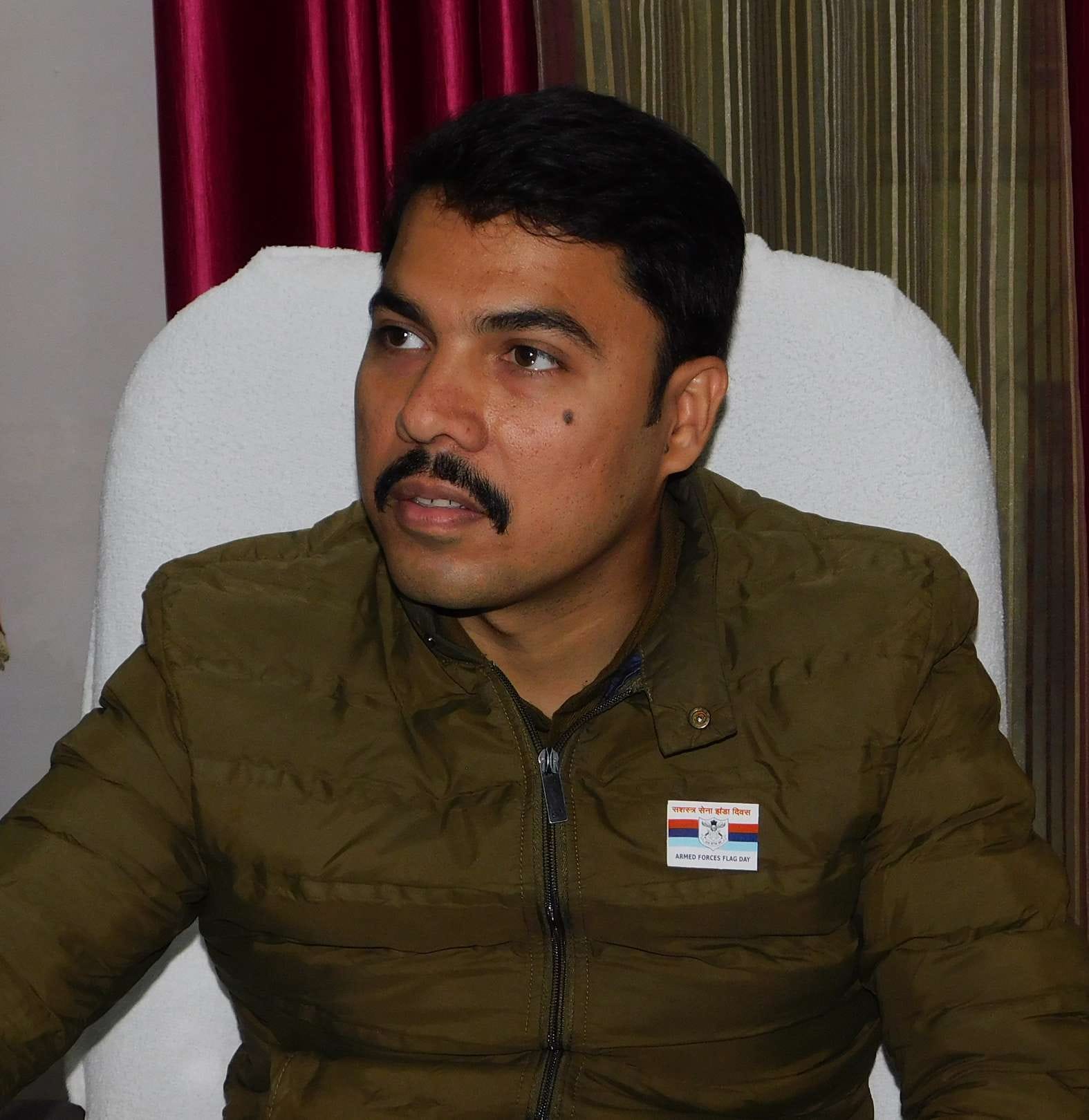 पुलिस अधीक्षक कार्यालय पर पत्रकार वार्ता करते एसपी डॉ. विपिन ताडा। पुलिस अधीक्षक कार्यालय पर पत्रकार वार्ता करते एसपी डॉ. विपिन ताडा।