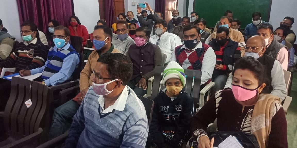 नगर संसाधन केंद्र में विकासखंड बिरधा के समस्त शिक्षक संकुल एवं एआरपी की बैठक में मौजूद शिक्षक नगर संसाधन केंद्र में विकासखंड बिरधा के समस्त शिक्षक संकुल एवं एआरपी की बैठक में मौजूद शिक्षक