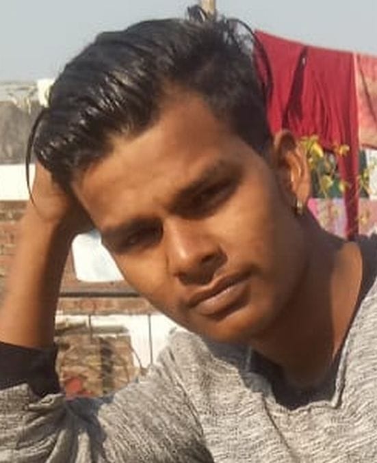 रुद्रपुर में मृतक आकाश का फाइल फोटो। रुद्रपुर में मृतक आकाश का फाइल फोटो।
