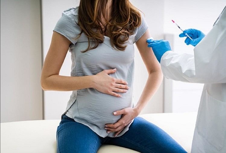 Coronavirus Vaccine Will Pregnant And Breastfeeding Women And Children  Receive The Covid 19 Vaccine - क्या बच्चों, गर्भवती और स्तनपान कराने वाली  महिलाओं को लेनी चाहिए वैक्सीन? जानिए हर ...