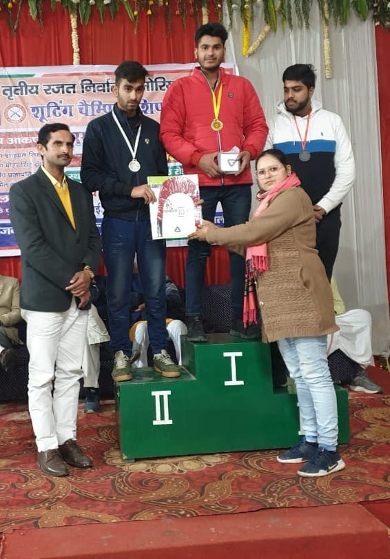 शामली झिंझाना रोड स्थित एमएस फार्म पर रजत निर्वाल मैमोरियल शूटिंग चैम्पियनशिप में प्रतियोगिता ? शामली झिंझाना रोड स्थित एमएस फार्म पर रजत निर्वाल मैमोरियल शूटिंग चैम्पियनशिप में प्रतियोगिता ?