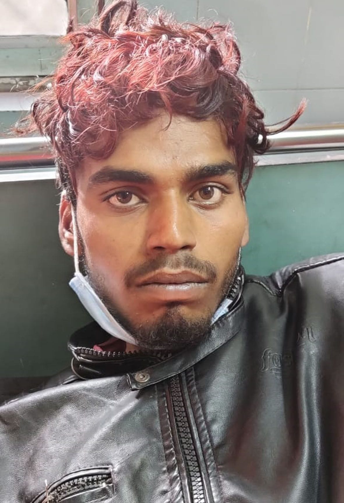 पुलिस मुठभेड़ में घायल पशु चोर मलखान सिंह जिला अस्पताल में भर्ती। पुलिस मुठभेड़ में घायल पशु चोर मलखान सिंह जिला अस्पताल में भर्ती।