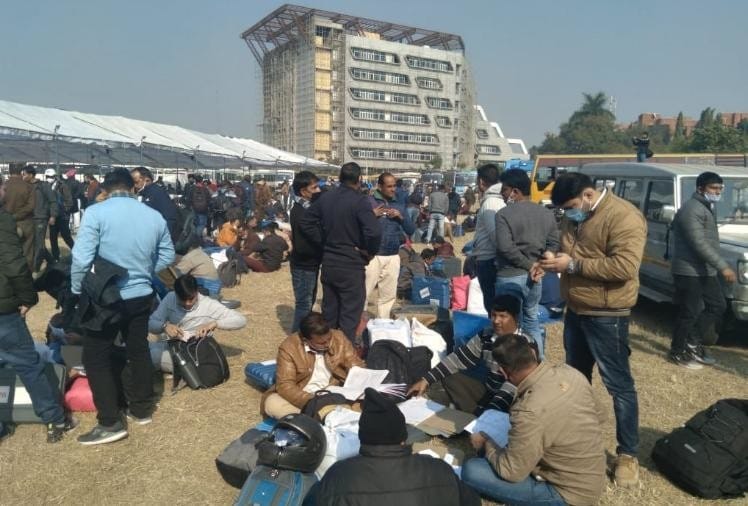 चुनाव : कोरोना के लक्षण वाले मरीजों के लिए रिजर्व होगा ‘अंतिम घंटा’