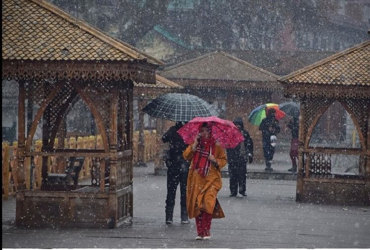 Snowfall in Jammu and Kashmir
