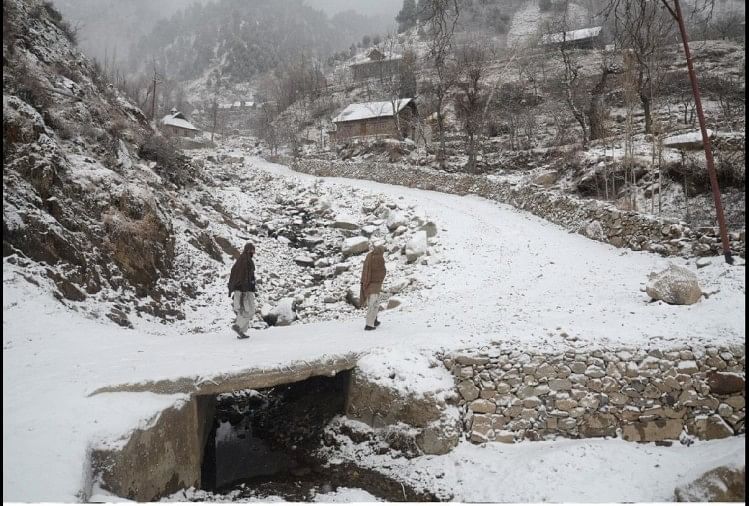 Snowfall in Jammu and Kashmir