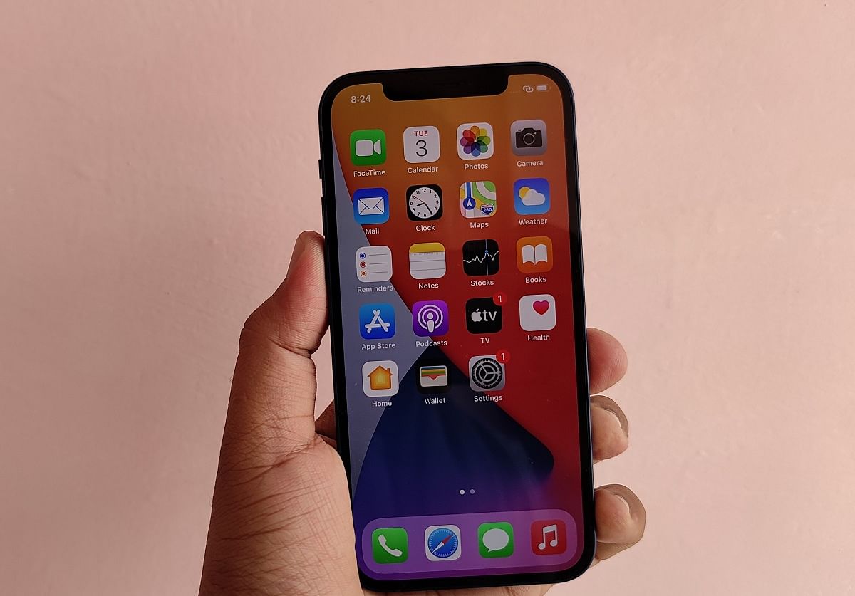iPhone 12 Review