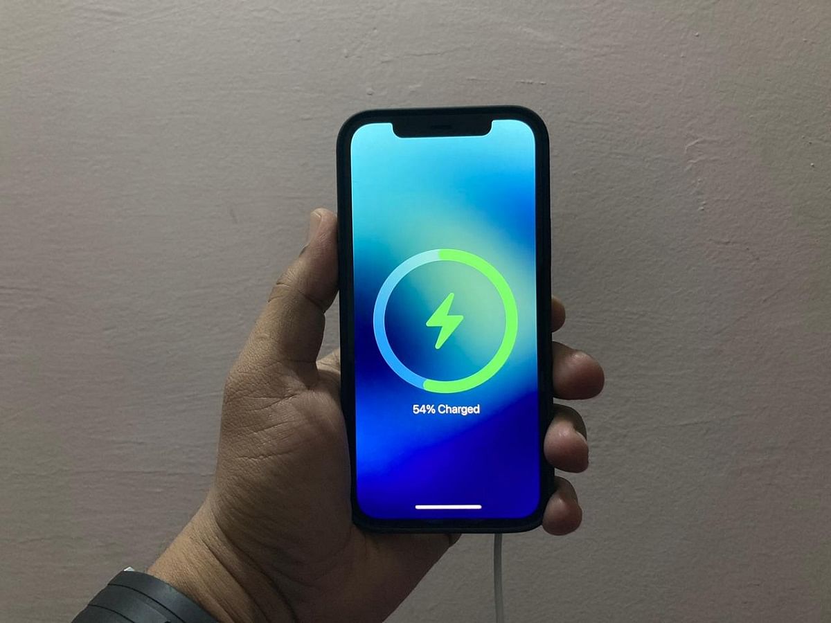 iPhone 12 Review