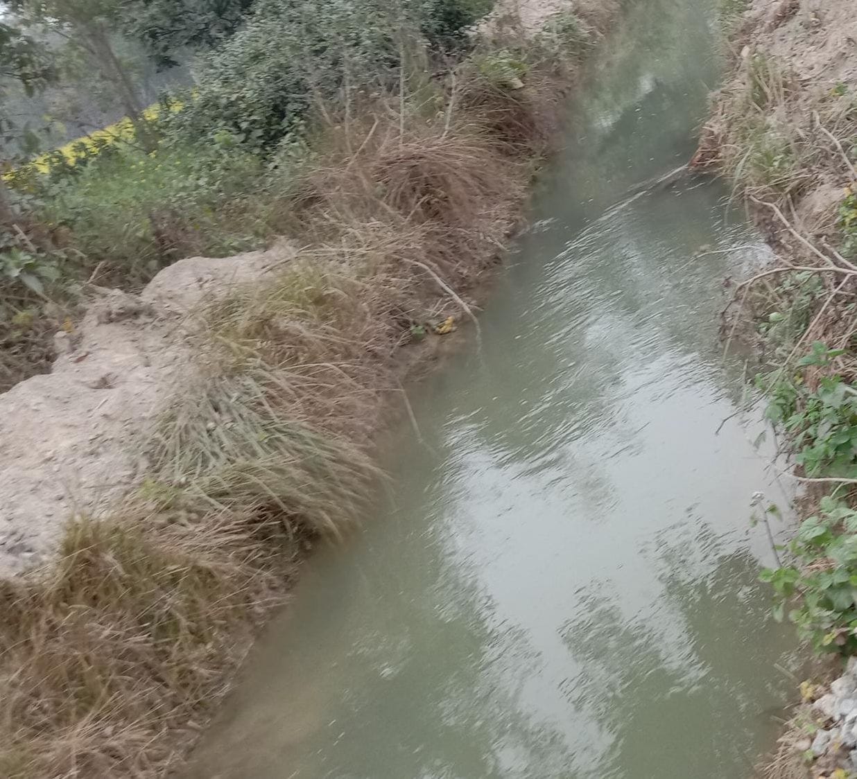 फोटो-27-कल्यानमल माइनर में बहता पानी। संवादं