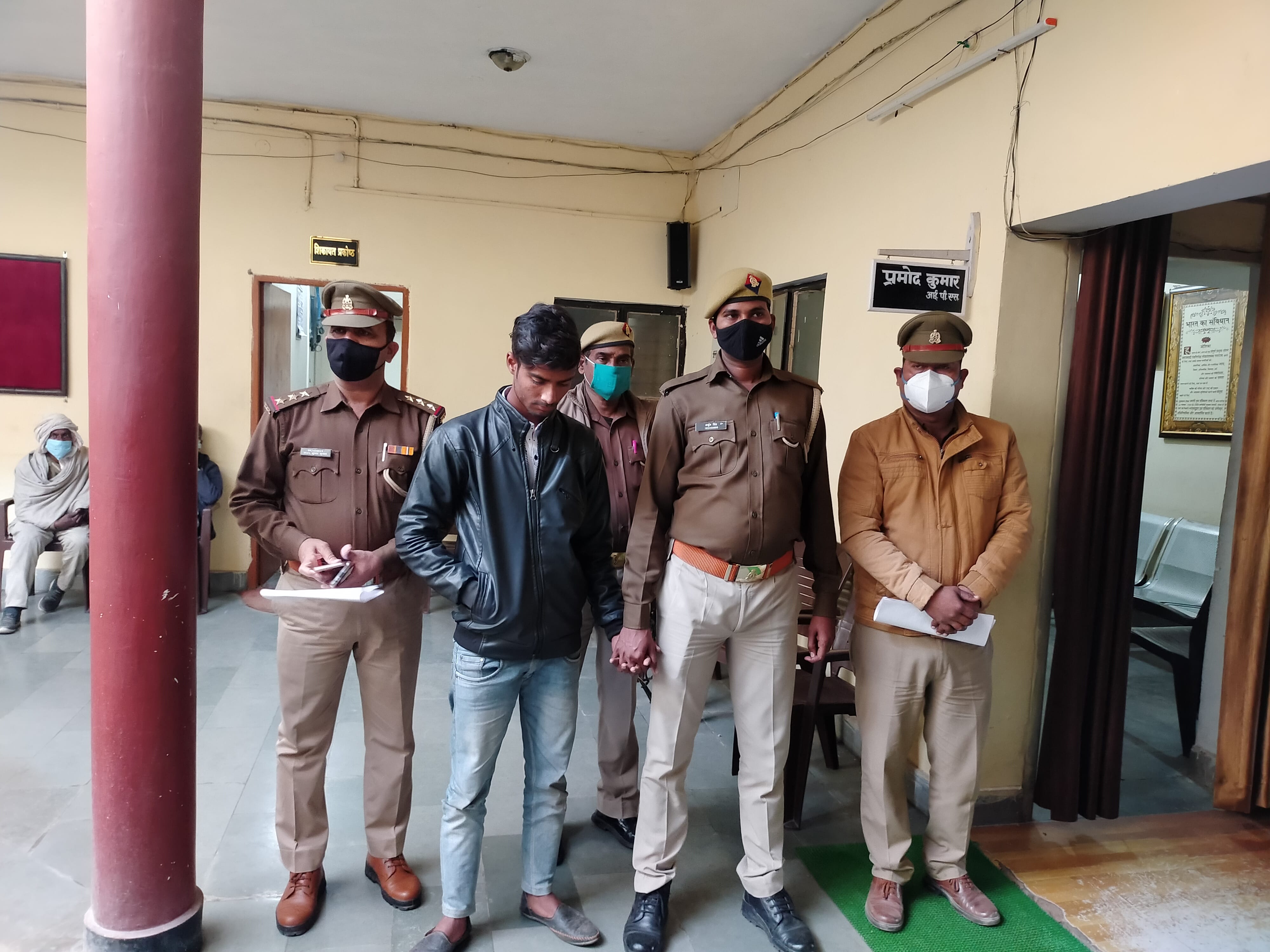 कोतवाली पुलिस की गिरफ्त में चोर