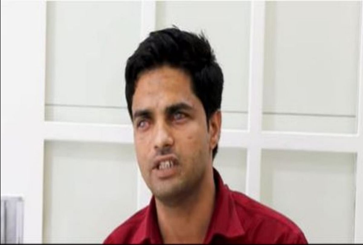 Success Story Of Ias Rakesh Sharma Who Passed Upsc Without Eyes In First Attempt - Success Story: 2 साल की उम्र में खोई आंखों की रोशनी, पहले ही प्रयास में Upsc पास