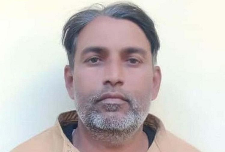 एक-एक कपड़ा उतार राज उगलवाती थी आईएसआई की महिला एजेंट, जासूस ने किया खुलासा जासूसी के आरोप में गिरफ्तार सत्यनारायण पालीवाल