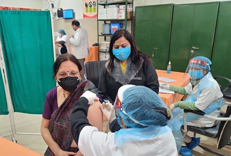 vaccination in india