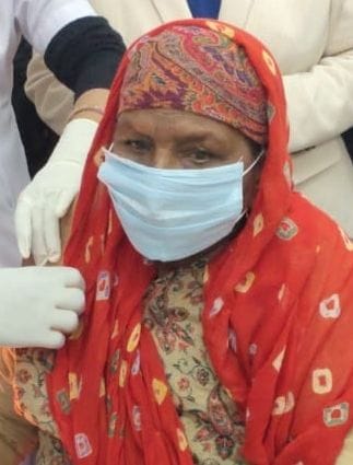 अंग्रेजो देवी, जिन्हें अग्रोहा में पहला टीका लगा। अंग्रेजो देवी, जिन्हें अग्रोहा में पहला टीका लगा।
