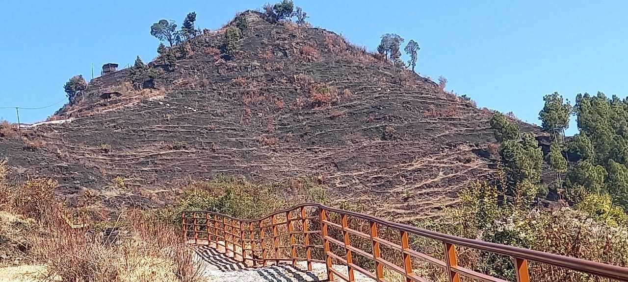 कर्णकरायत के बाणासुर किले का नजारा। कर्णकरायत के बाणासुर किले का नजारा।