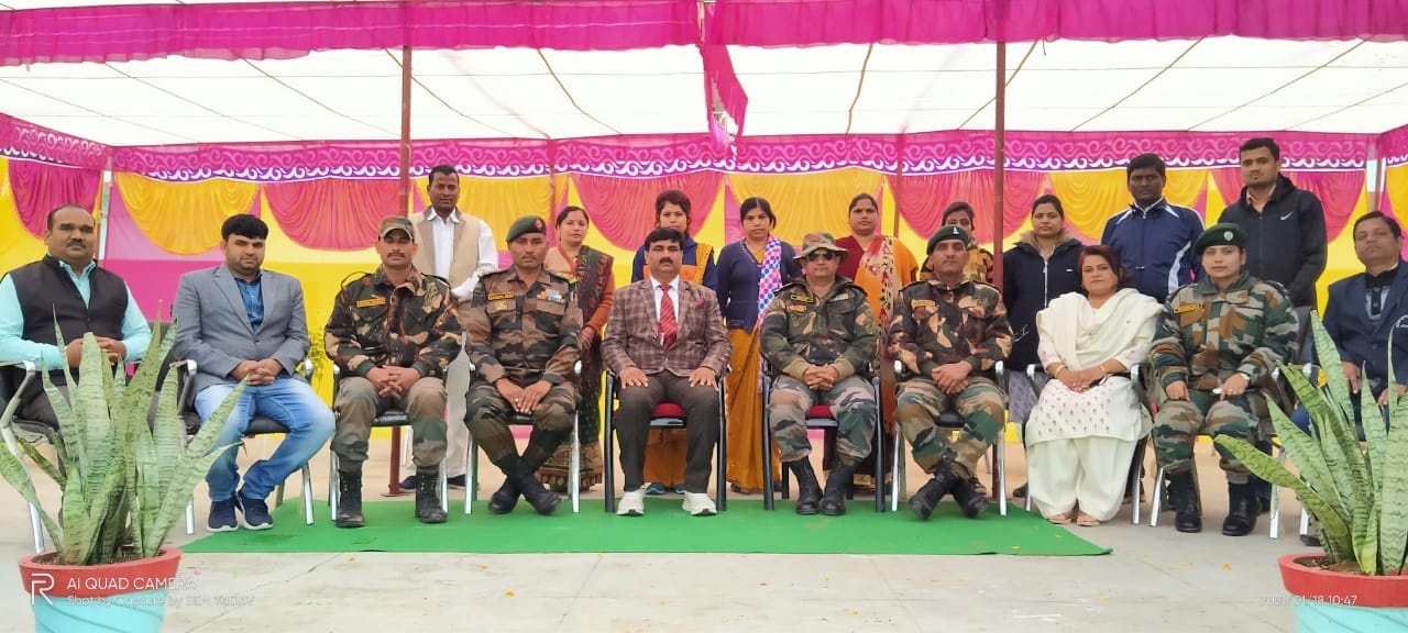 पहलवान गुरूदीन ग्रुप ऑॅफ कालेज में एनसीसी पांच दिवसीय कैम्प में मौजदू एनसीसी ऑफिसर व शिक्षक पहलवान गुरूदीन ग्रुप ऑॅफ कालेज में एनसीसी पांच दिवसीय कैम्प में मौजदू एनसीसी ऑफिसर व शिक्षक