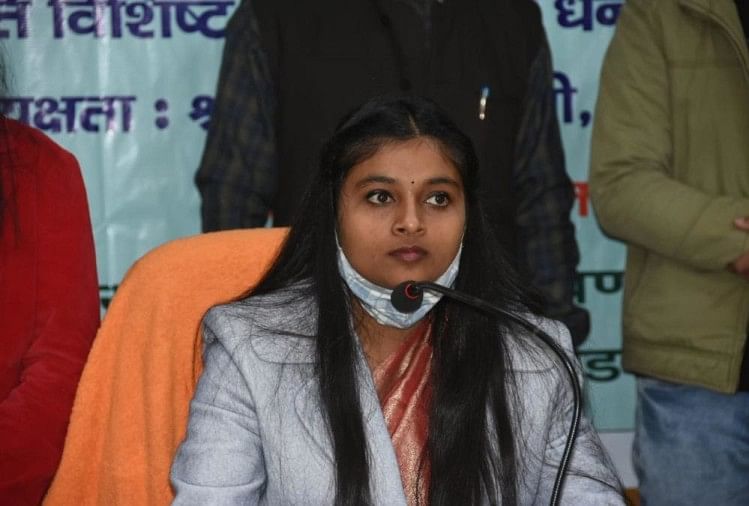 Girl Child Day 2021: Know About Uttarakhand One Day Chief Minister Srishti  Goswami - कौन हैं उत्तराखंड की एक दिन की मुख्यमंत्री सृष्टि गोस्वामी, जानिए  उनके बारे में खास बातें ...