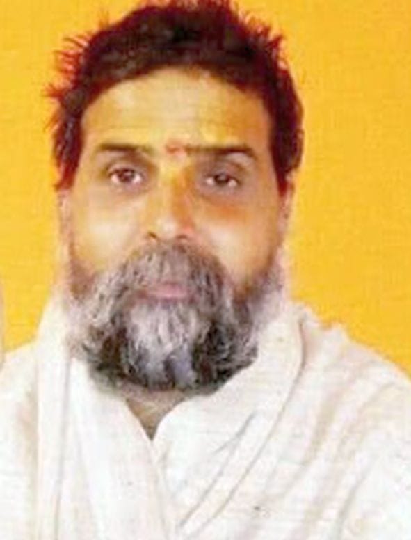महंत बिंदुगाद्याचार्य स्वामी देवेंद्रप्रसादाचार्य महंत बिंदुगाद्याचार्य स्वामी देवेंद्रप्रसादाचार्य